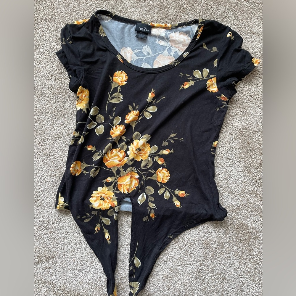 Rue21 Black Bodysuit with Yellow Rose Print